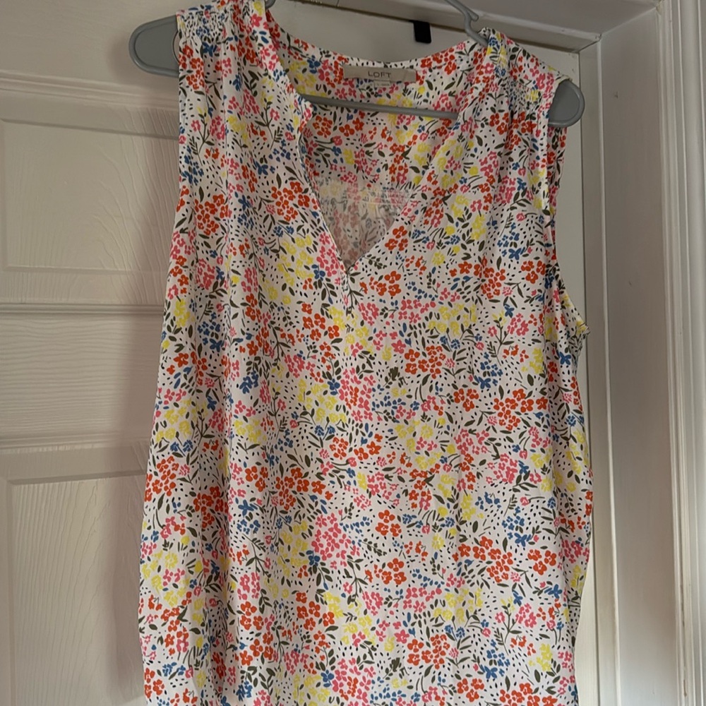 Loft Sz L, Sleeveless Too